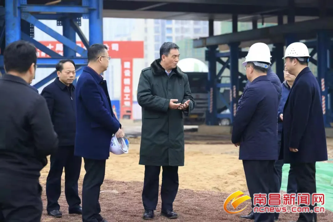 �������գ��������������ϲ���ί��Ƕ�����Щ�ص���Ŀ����